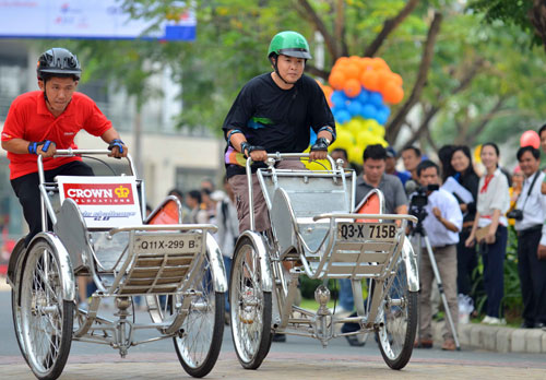 đua x&iacute;ch l&ocirc;